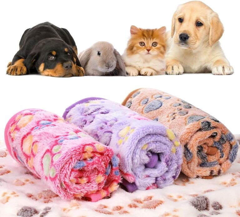 Tatuo 4 Mantas de Cachorro Perro Manta de Polar con Estampado de Huellas para Mascota Alfombrilla para Dormir Cálida de Gato Estera Caliente Suave de Cachorro Gato (Blanco, Café, Rosa, Morado, M)